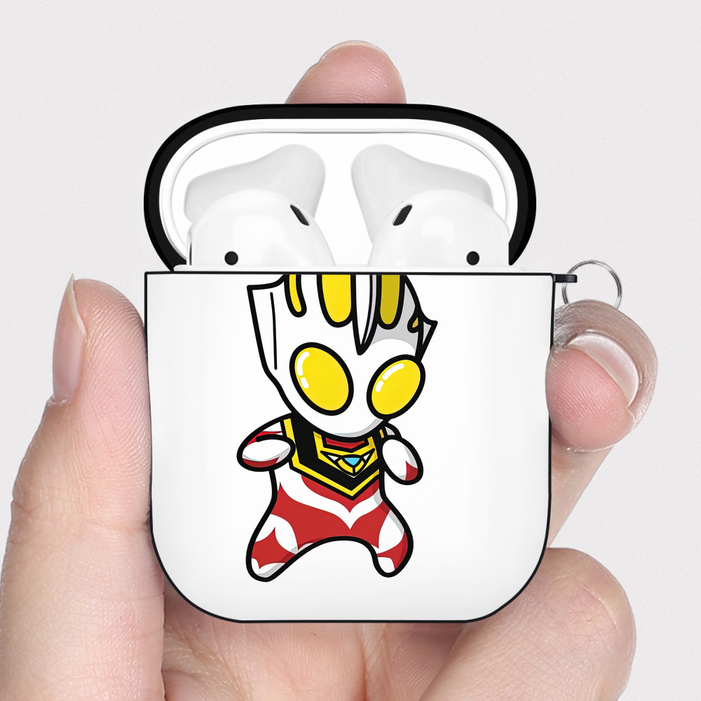 （画像用） ウルトラマン Ultraman AirPods 第2世代保護ケース ハードシェル ブラック 耐衝撃・防指紋・カラビナ付き