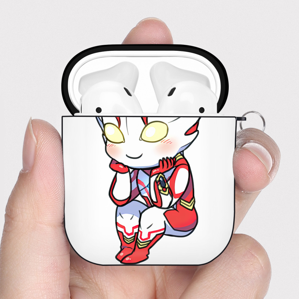 （画像用） ウルトラマン Ultraman AirPods 第2世代保護ケース ハードシェル ブラック 耐衝撃・防指紋・カラビナ付き