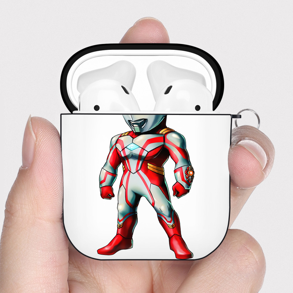 （画像用） ウルトラマン Ultraman AirPods 第2世代保護ケース ハードシェル ブラック 耐衝撃・防指紋・カラビナ付き