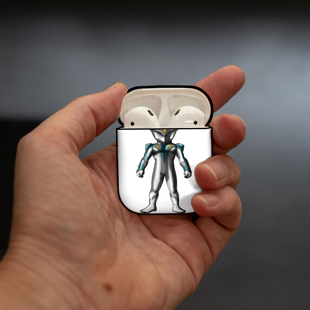 ウルトラマン Ultraman AirPods 第2世代保護ケース ハードシェル ブラック 耐衝撃・防指紋・カラビナ付き