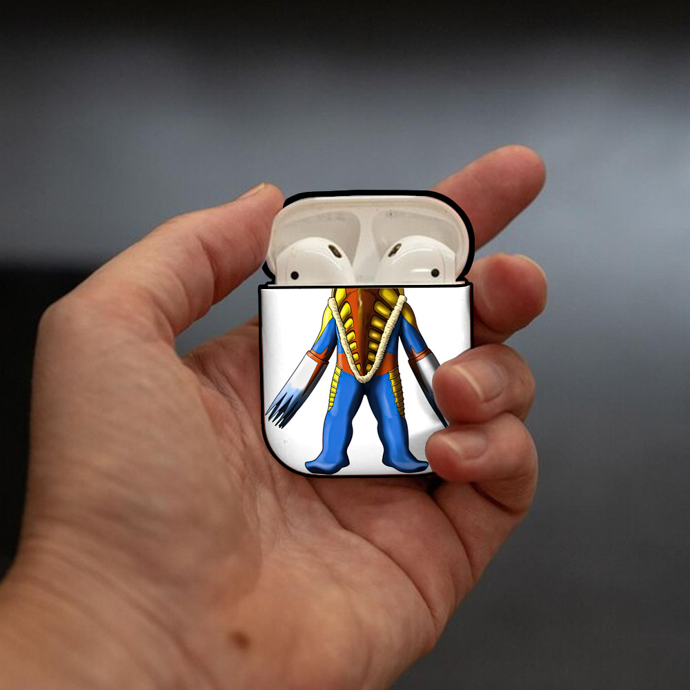 ウルトラマン Ultraman AirPods 第2世代保護ケース ハードシェル ブラック 耐衝撃・防指紋・カラビナ付き