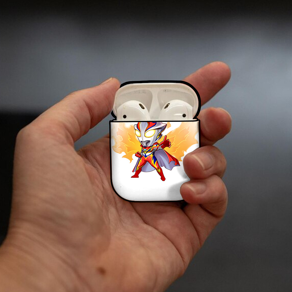 ウルトラマン Ultraman AirPods 第2世代保護ケース ハードシェル ブラック 耐衝撃・防指紋・カラビナ付き