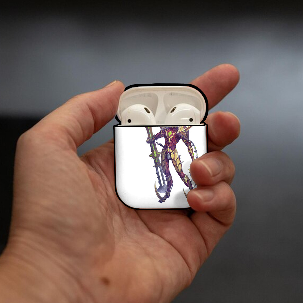 ウルトラマン Ultraman AirPods 第2世代保護ケース ハードシェル ブラック 耐衝撃・防指紋・カラビナ付き