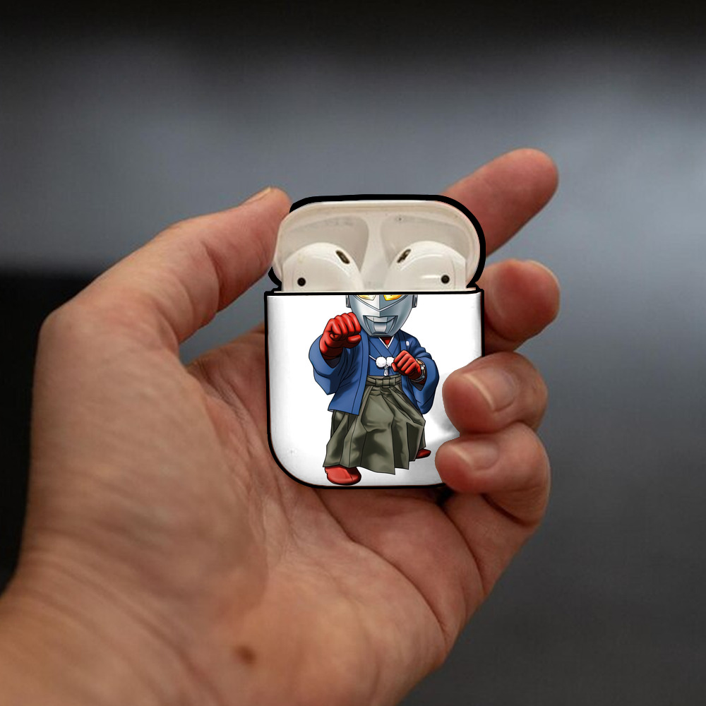 ウルトラマン Ultraman AirPods 第2世代保護ケース ハードシェル ブラック 耐衝撃・防指紋・カラビナ付き
