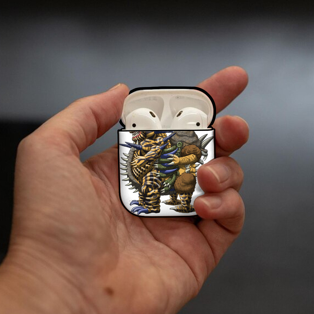 ウルトラマン Ultraman AirPods 第2世代保護ケース ハードシェル ブラック 耐衝撃・防指紋・カラビナ付き