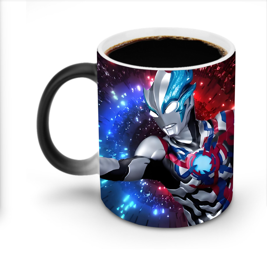 （画像用） ウルトラマン Ultraman 温度変色マグカップ