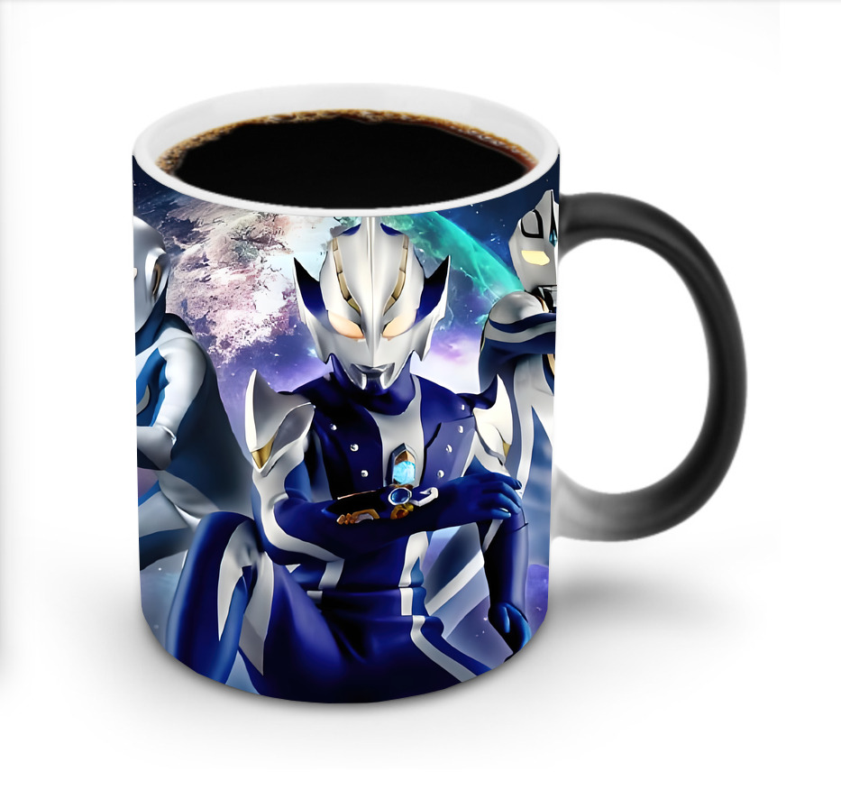（画像用） ウルトラマン Ultraman 温度変色マグカップ