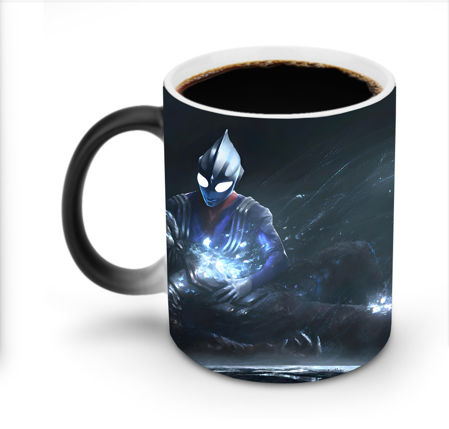 （画像用） ウルトラマン Ultraman 温度変色マグカップ