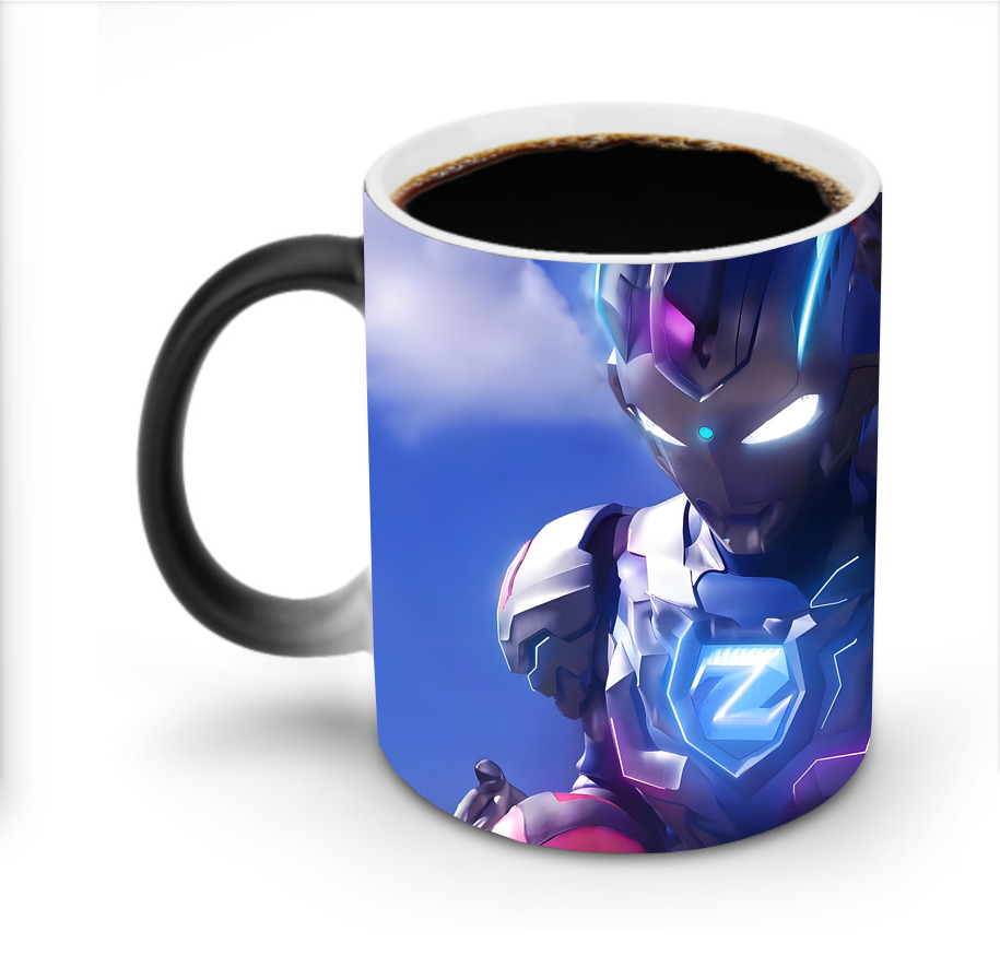 （画像用） ウルトラマン Ultraman 温度変色マグカップ