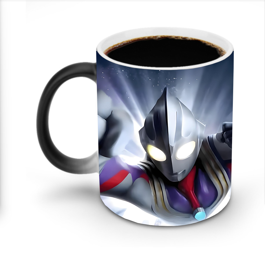 （画像用） ウルトラマン Ultraman 温度変色マグカップ