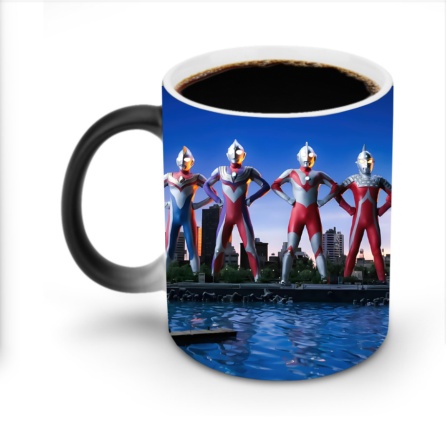 （画像用） ウルトラマン Ultraman 温度変色マグカップ