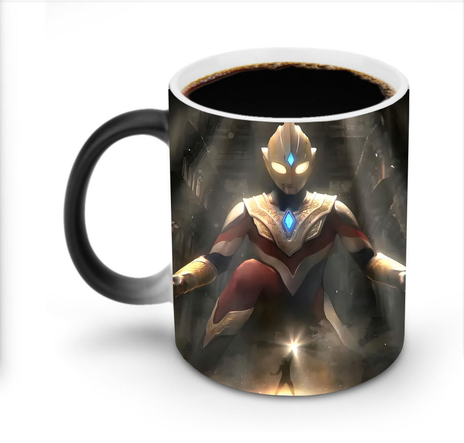 （画像用） ウルトラマン Ultraman 温度変色マグカップ