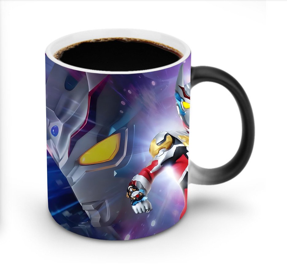 （画像用） ウルトラマン Ultraman 温度変色マグカップ