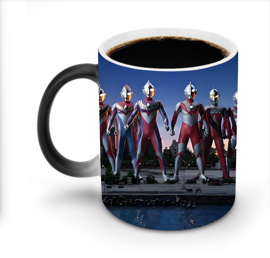 （画像用） ウルトラマン Ultraman 温度変色マグカップ