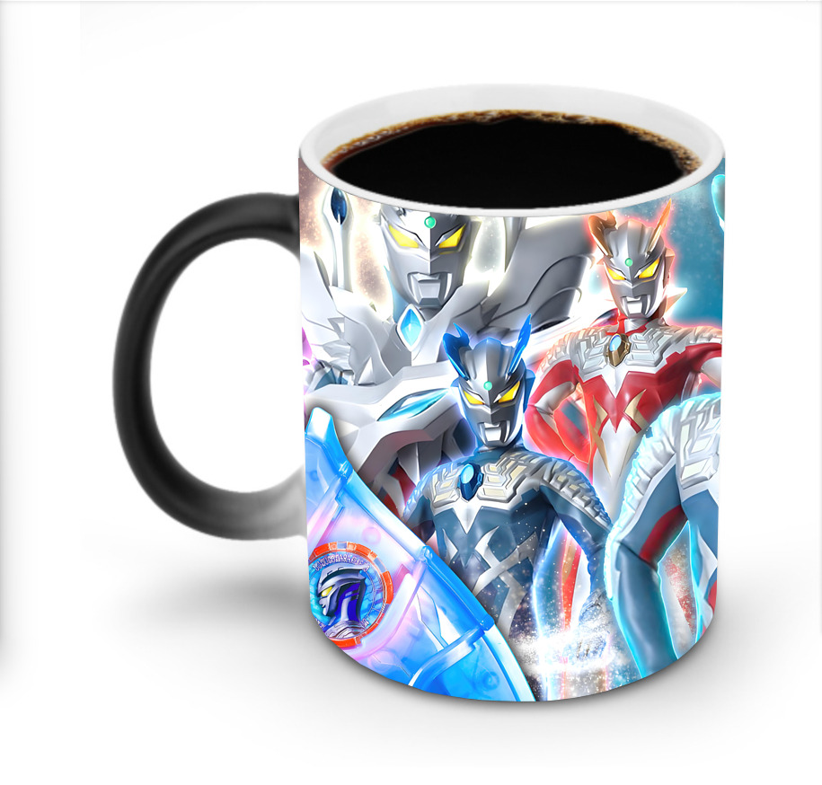 （画像用） ウルトラマン Ultraman 温度変色マグカップ
