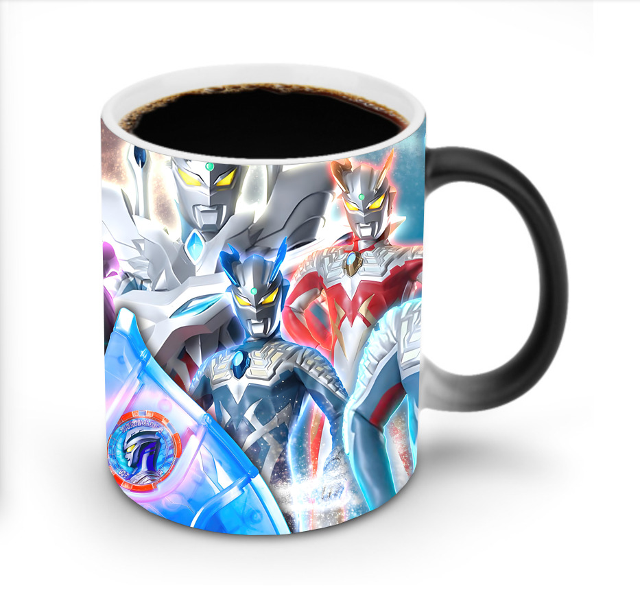 （画像用） ウルトラマン Ultraman 温度変色マグカップ