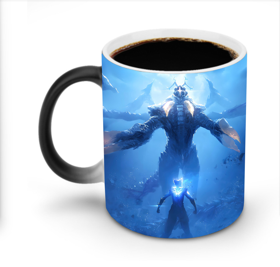 （画像用） ウルトラマン Ultraman 温度変色マグカップ