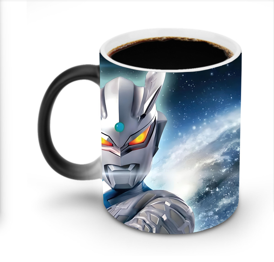 （画像用） ウルトラマン Ultraman 温度変色マグカップ