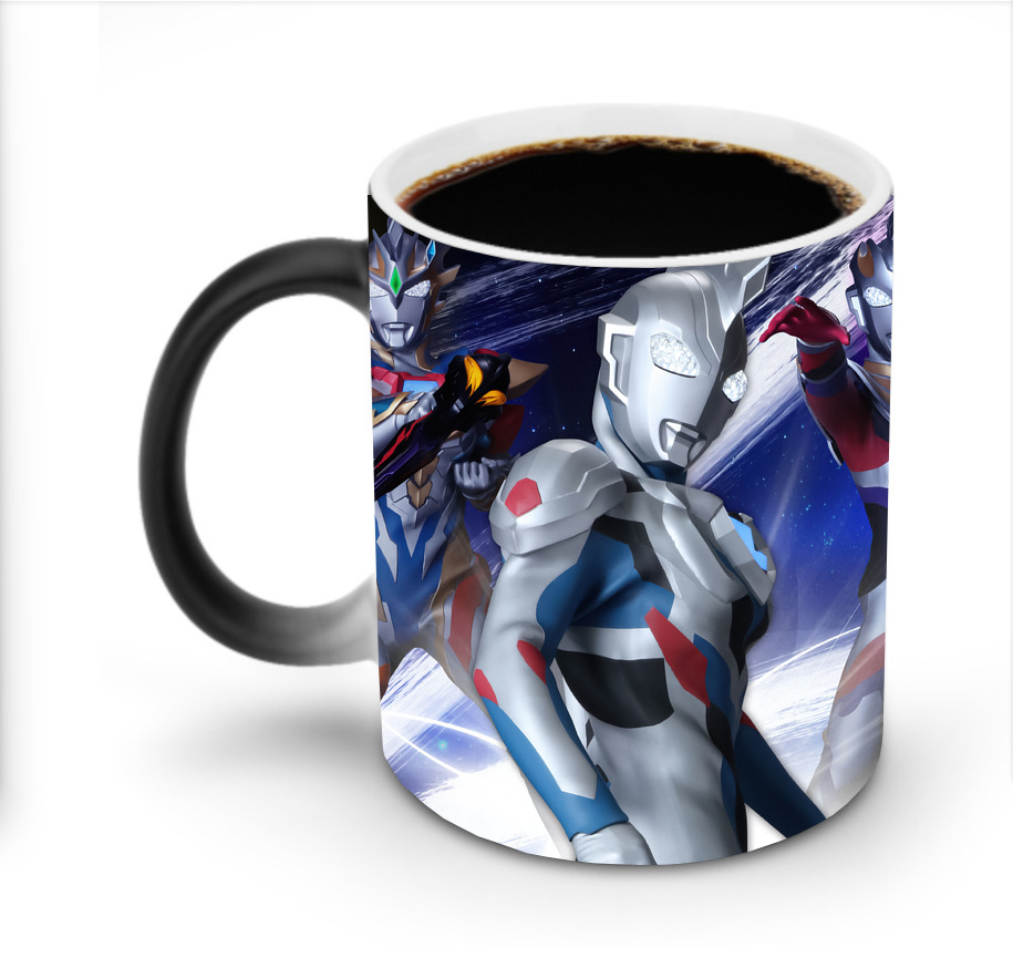 （画像用） ウルトラマン Ultraman 温度変色マグカップ