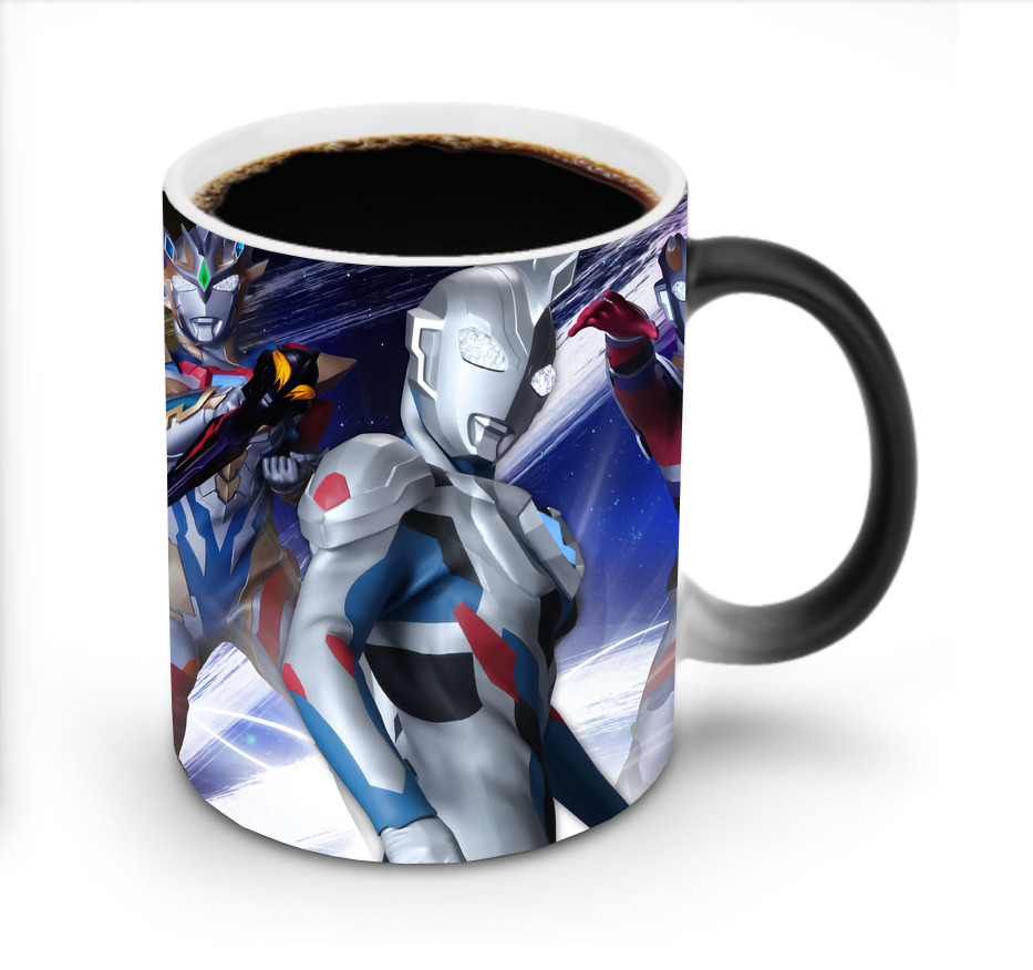 （画像用） ウルトラマン Ultraman 温度変色マグカップ