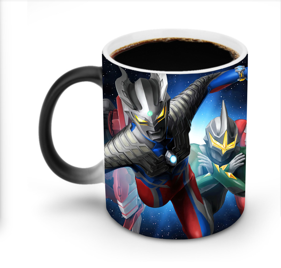 （画像用） ウルトラマン Ultraman 温度変色マグカップ