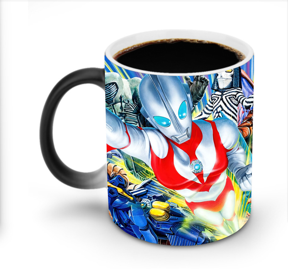 （画像用） ウルトラマン Ultraman 温度変色マグカップ
