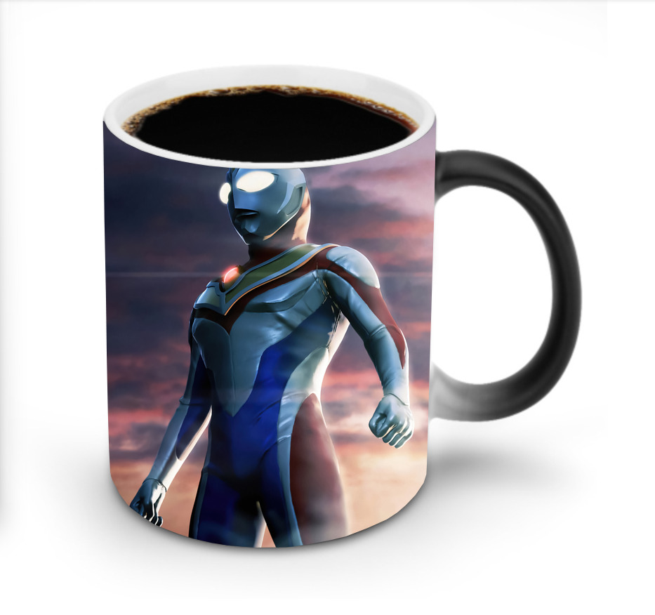（画像用） ウルトラマン Ultraman 温度変色マグカップ