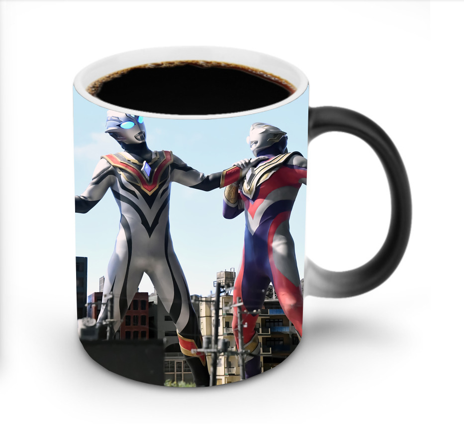 （画像用） ウルトラマン Ultraman 温度変色マグカップ