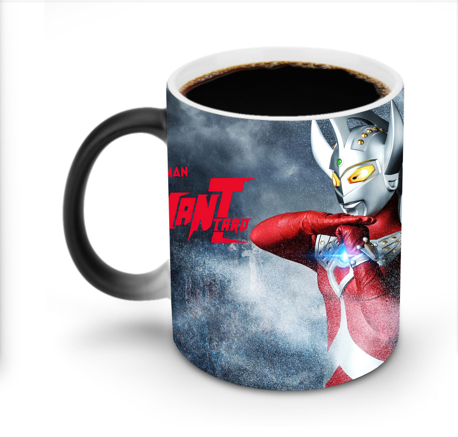 （画像用） ウルトラマン Ultraman 温度変色マグカップ