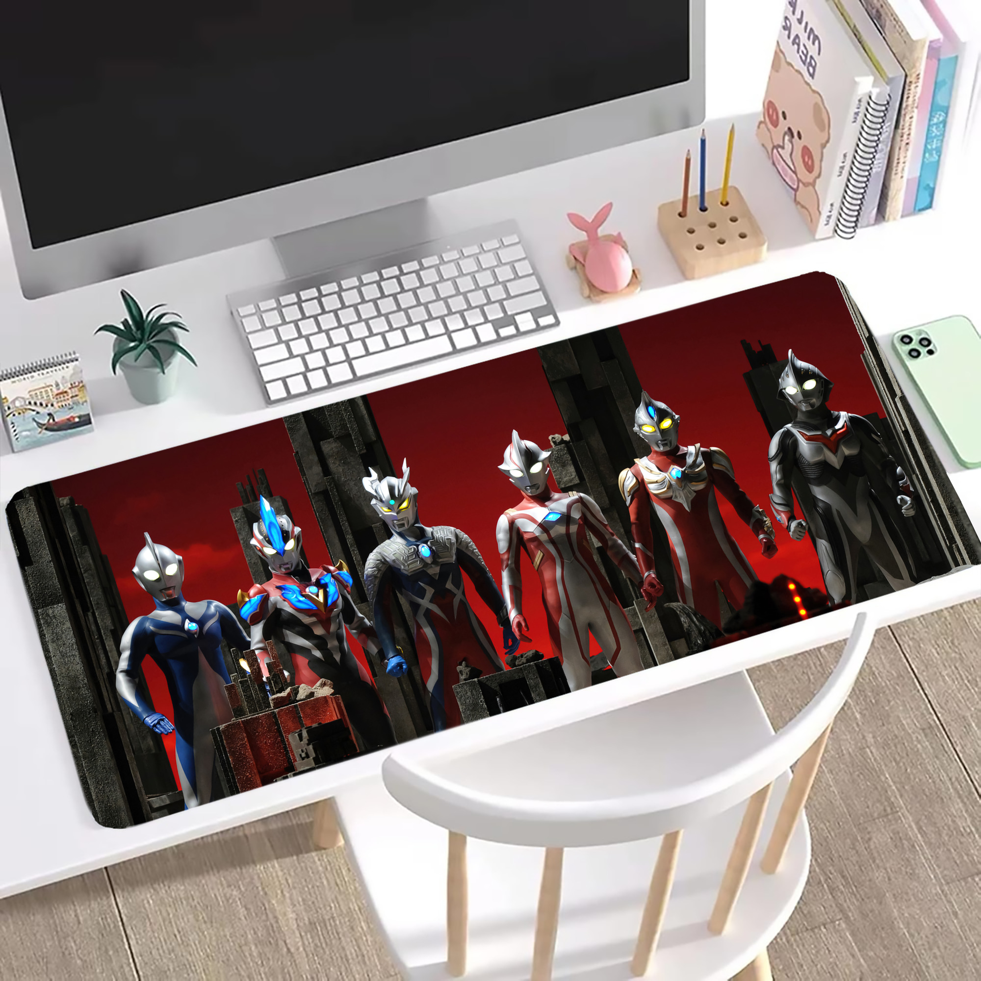 （画像用） ウルトラマン Ultraman ステッチ加工 大判デスクマット／滑り止めマウスパッド