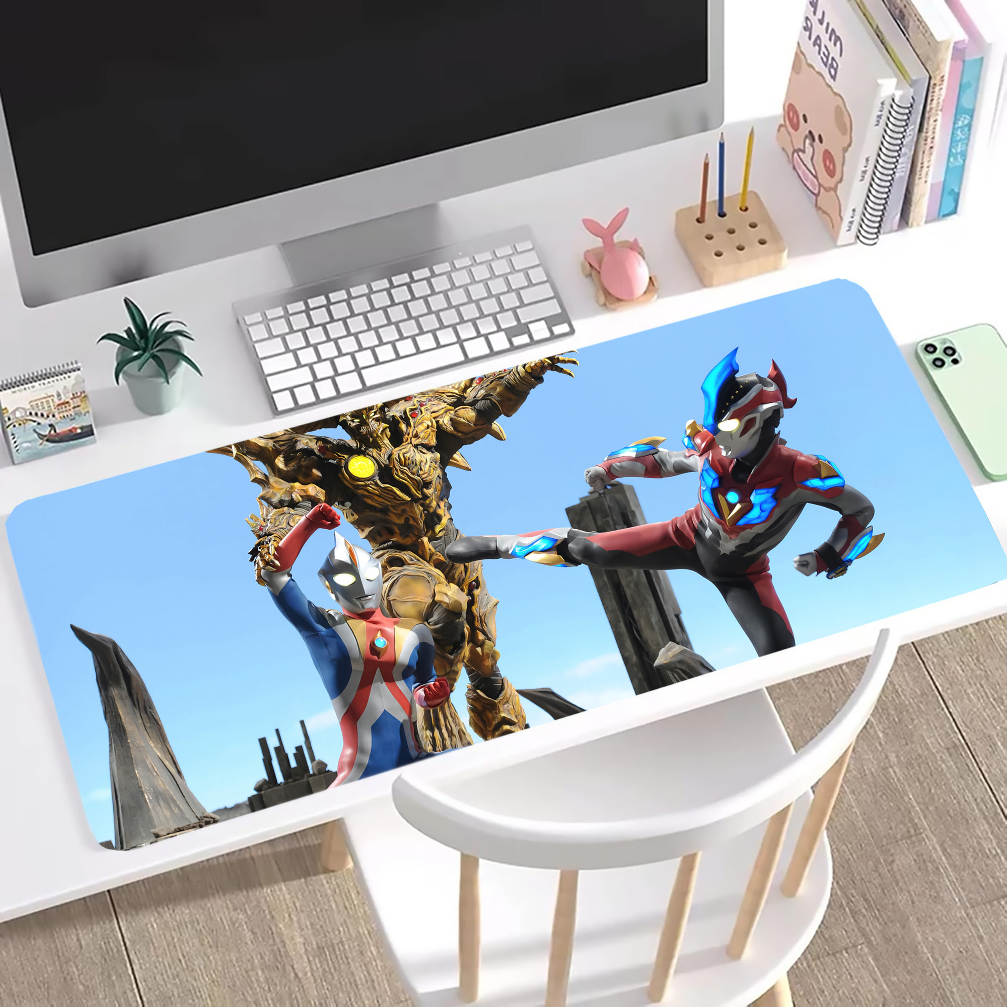 （画像用） ウルトラマン Ultraman ステッチ加工 大判デスクマット／滑り止めマウスパッド