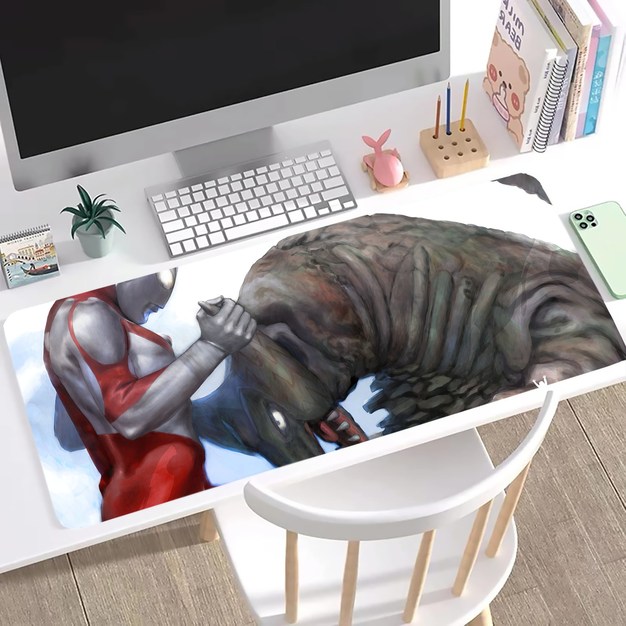 （画像用） ウルトラマン Ultraman ステッチ加工 大判デスクマット／滑り止めマウスパッド