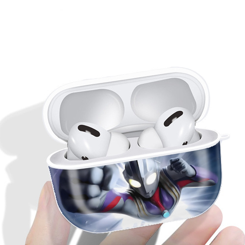 ウルトラマン Ultraman 【AirPods Pro用】ハードシェル保護ケース 耐衝撃・防指紋・カラビナ付き商品仕様