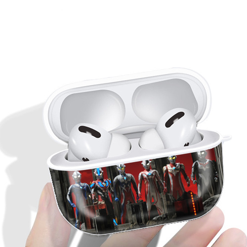 ウルトラマン Ultraman 【AirPods Pro用】ハードシェル保護ケース 耐衝撃・防指紋・カラビナ付き商品仕様