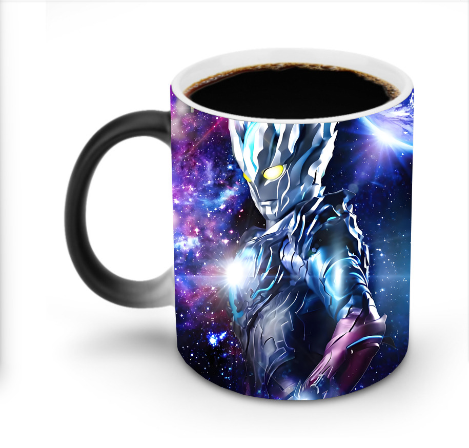 （画像用） ウルトラマン Ultraman 温度変色マグカップ