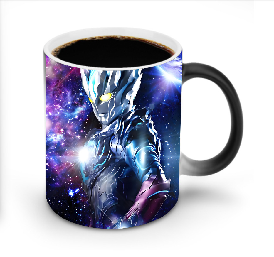 （画像用） ウルトラマン Ultraman 温度変色マグカップ
