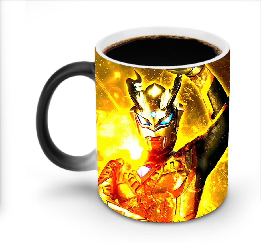 （画像用） ウルトラマン Ultraman 温度変色マグカップ
