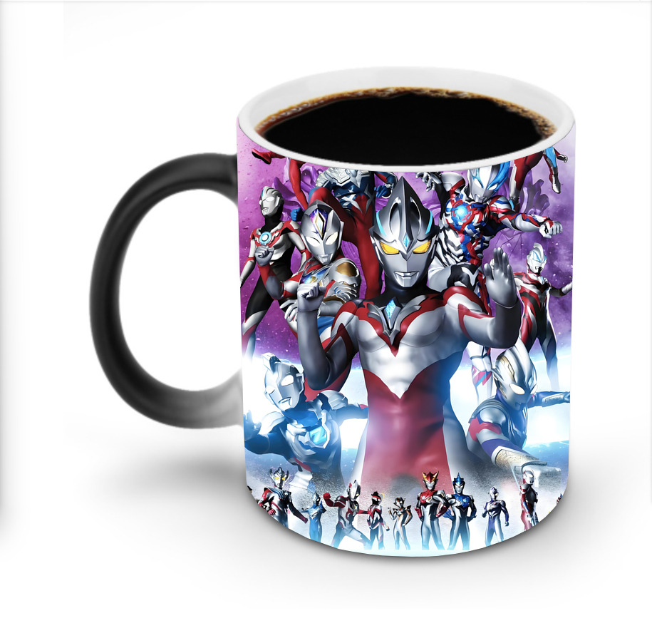（画像用） ウルトラマン Ultraman 温度変色マグカップ