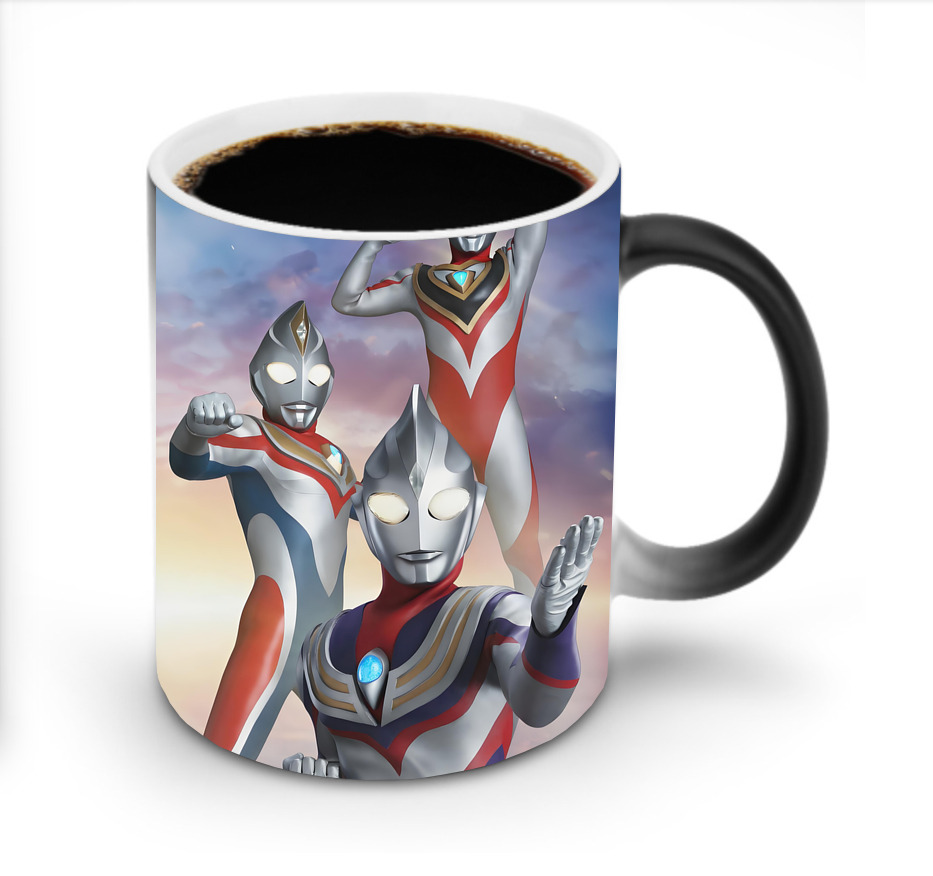 （画像用） ウルトラマン Ultraman 温度変色マグカップ