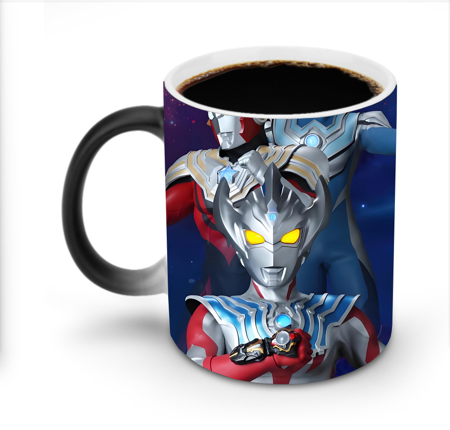 （画像用） ウルトラマン Ultraman 温度変色マグカップ