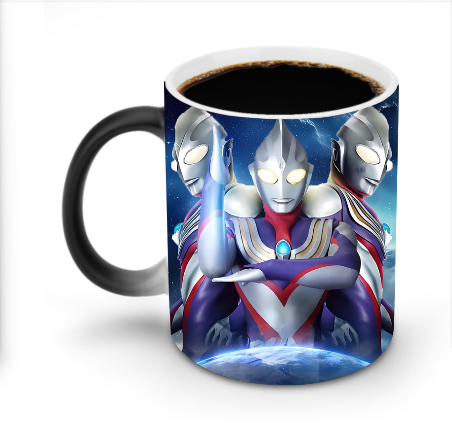 （画像用） ウルトラマン Ultraman 温度変色マグカップ