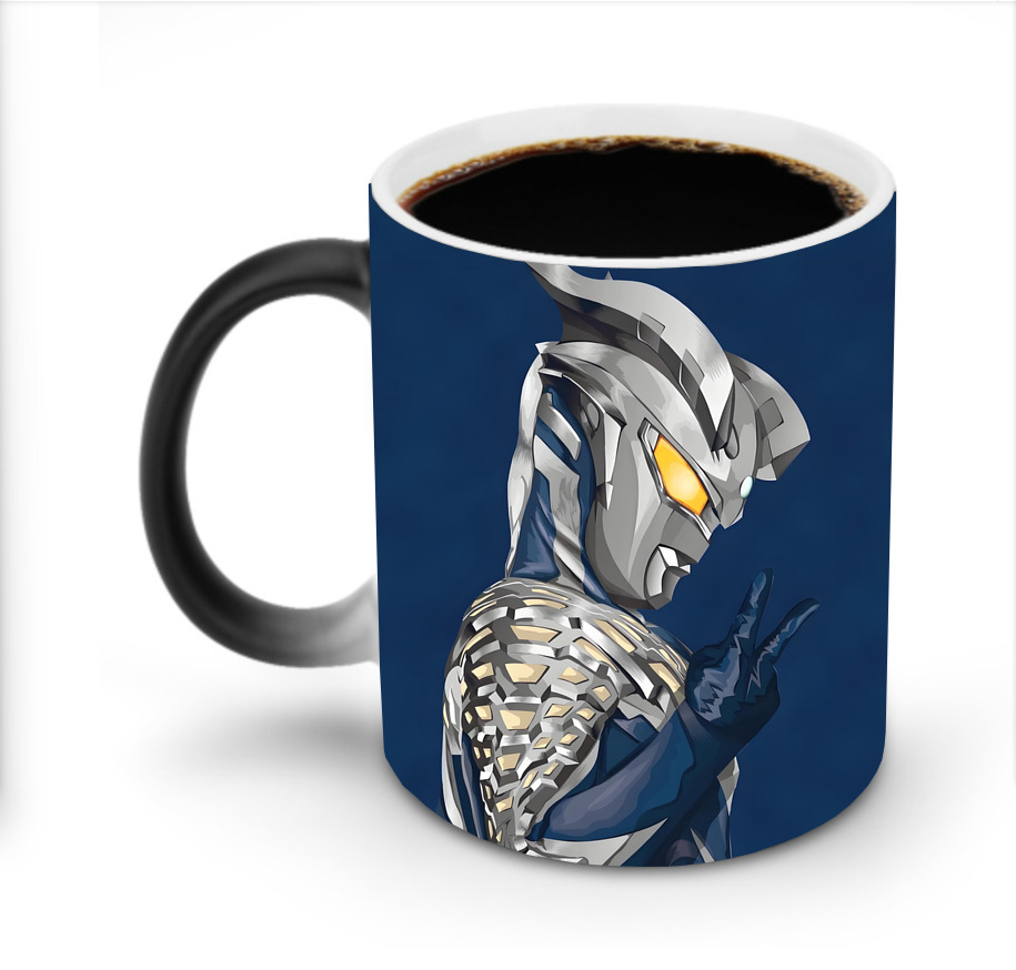 （画像用） ウルトラマン Ultraman 温度変色マグカップ