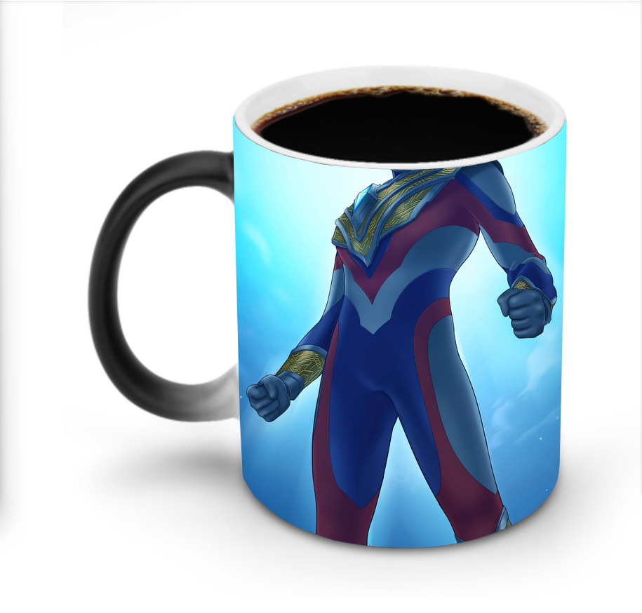 （画像用） ウルトラマン Ultraman 温度変色マグカップ