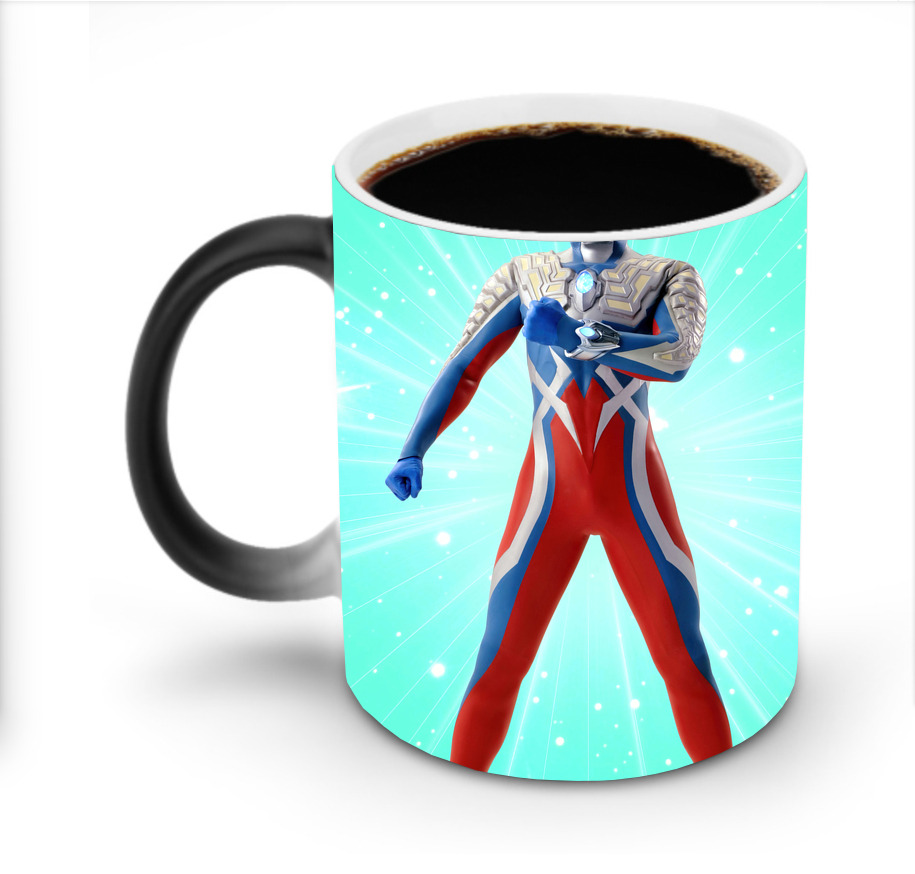 （画像用） ウルトラマン Ultraman 温度変色マグカップ