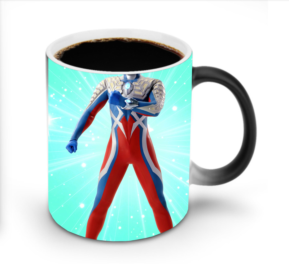 （画像用） ウルトラマン Ultraman 温度変色マグカップ