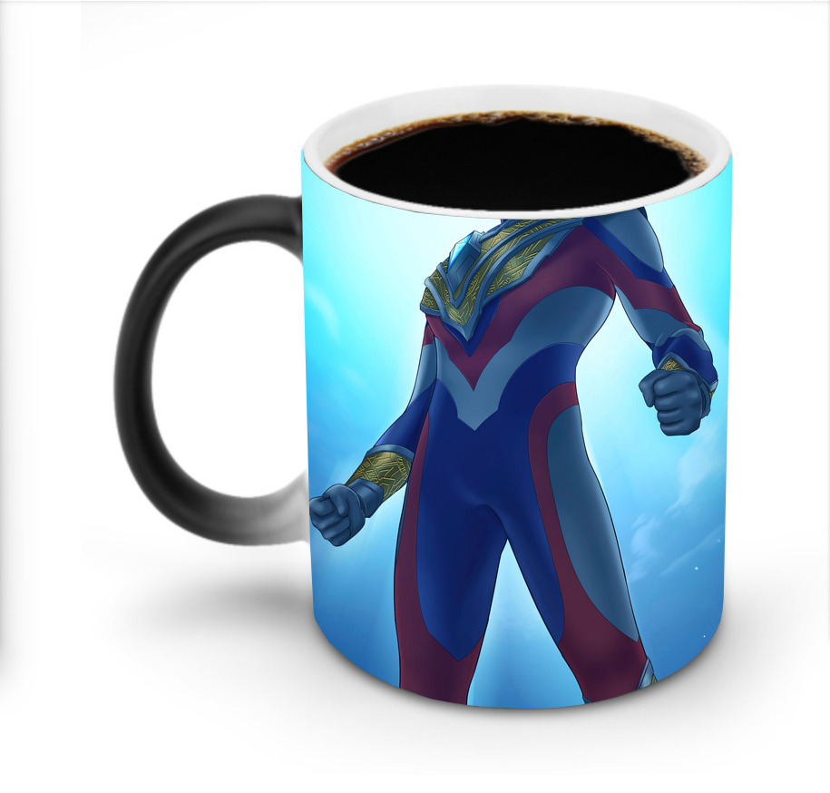 （画像用） ウルトラマン Ultraman 温度変色マグカップ