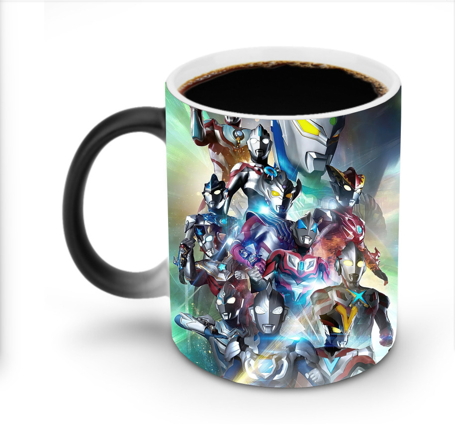 （画像用） ウルトラマン Ultraman 温度変色マグカップ