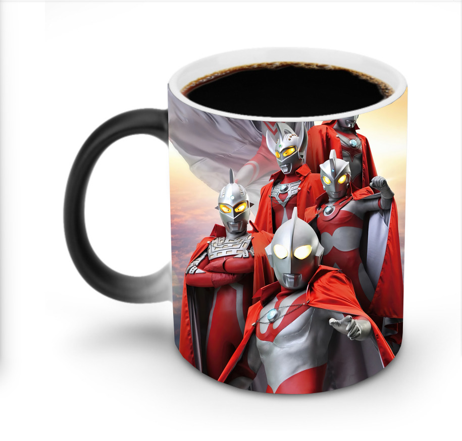 （画像用） ウルトラマン Ultraman 温度変色マグカップ