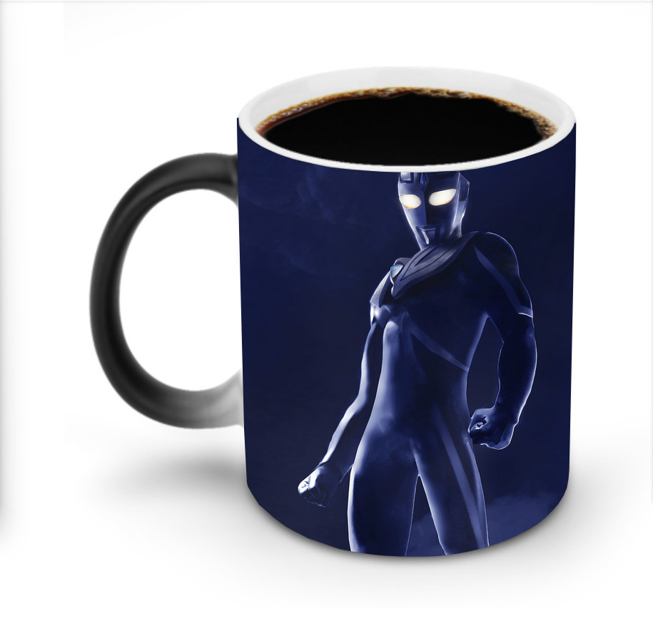 （画像用） ウルトラマン Ultraman 温度変色マグカップ