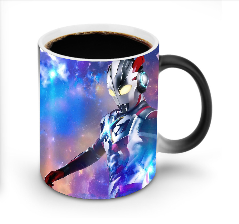 （画像用） ウルトラマン Ultraman 温度変色マグカップ